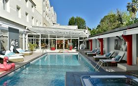 Hotel Arles Plaza